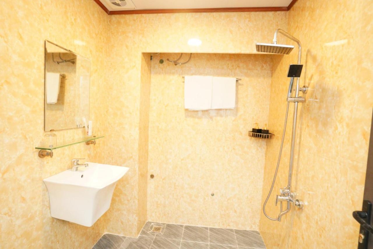 Hanoi Rose Flower Hotel & Spa Екстериор снимка